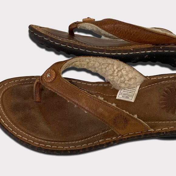 UGG F8910A. sherpa lined flip flop sandals 6/EUR 37 tan - Picture 6 of 12